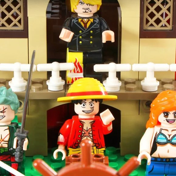 One Piece LARGE 18" Thousand Sunny Boat EPIC Building Blocks Set Luffy S… - Picture 10 of 12